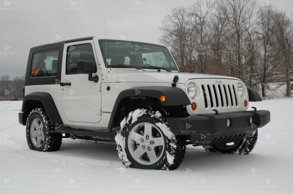 Диагностика бензинового двигателя Jeep Wrangler в Красноярске