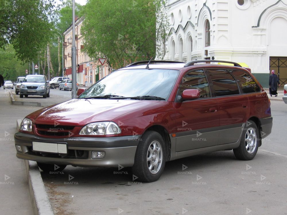 Диагностика бензинового двигателя Toyota Caldina в Красноярске