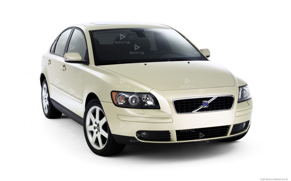 Диагностика бензинового двигателя Volvo S40 в Красноярске