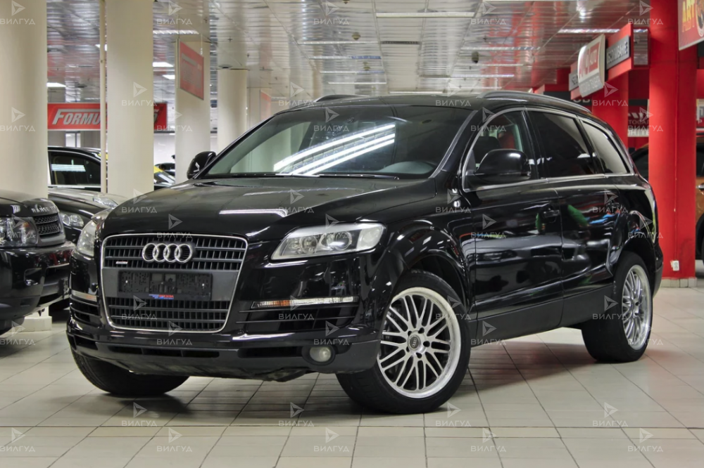 Замена масляного поддона Audi Q7 в Красноярске Замена масляного поддона Audi Q7 в Красноярске