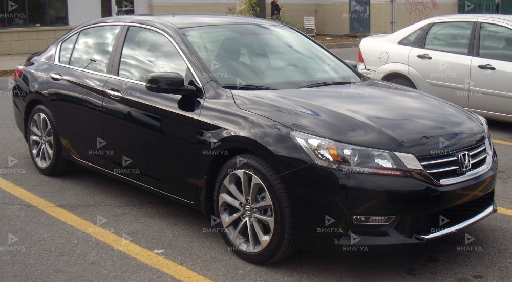 Замена жидкости ГУР Honda Accord в Красноярске Замена жидкости ГУР Honda Accord в Красноярске