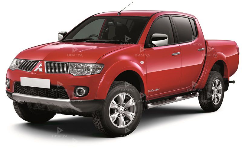 Замена передних пружин Mitsubishi L200 в Красноярске