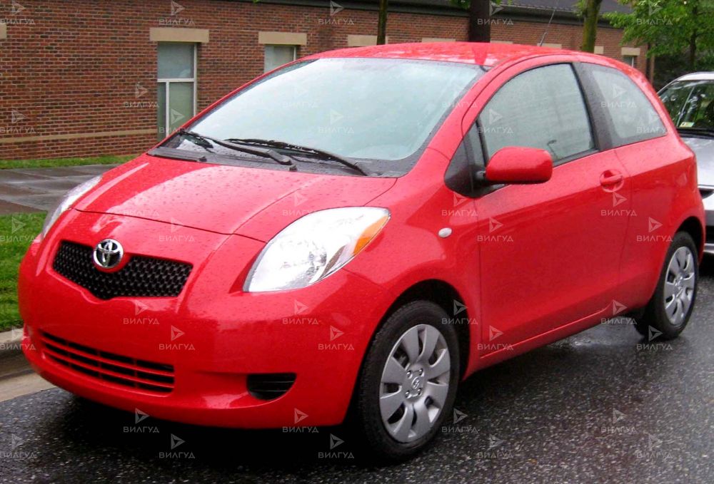 Замена масла ДВС Toyota Yaris в Красноярске